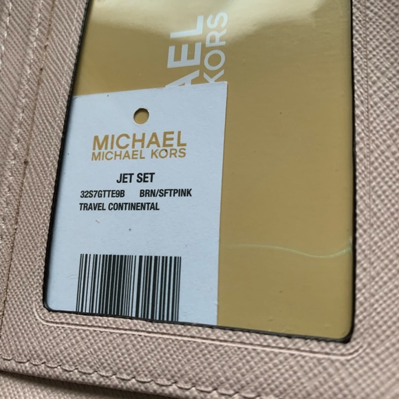 Michael Kors Set - Picture 13 of 13